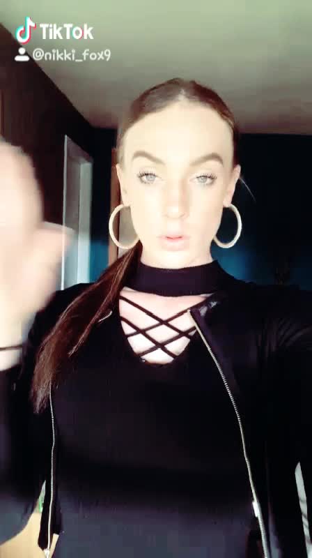 @Nikki Fox