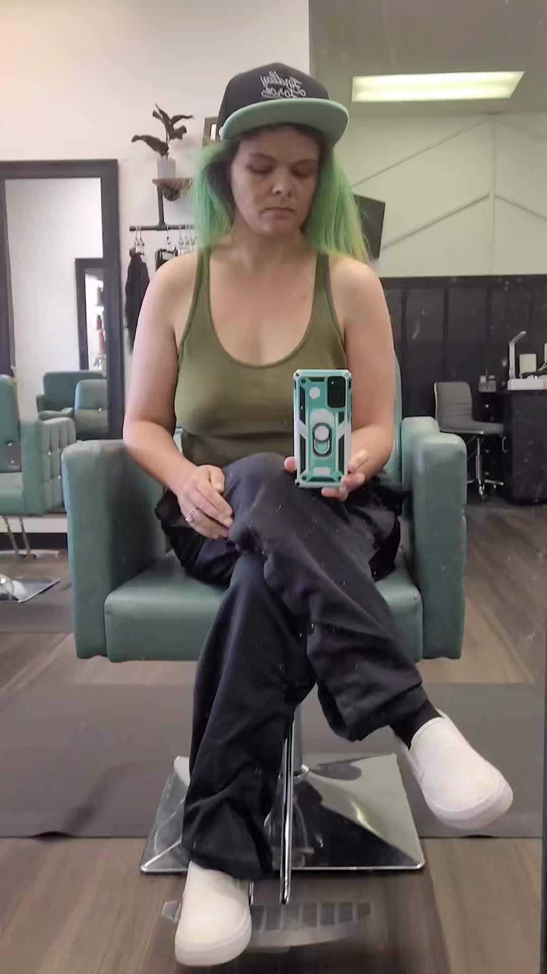 @greenhairxdontcare
