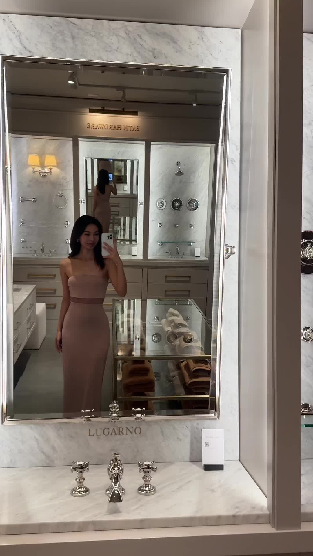 @Rosemii