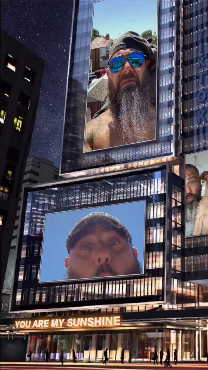 @Lee the Bearded Buil