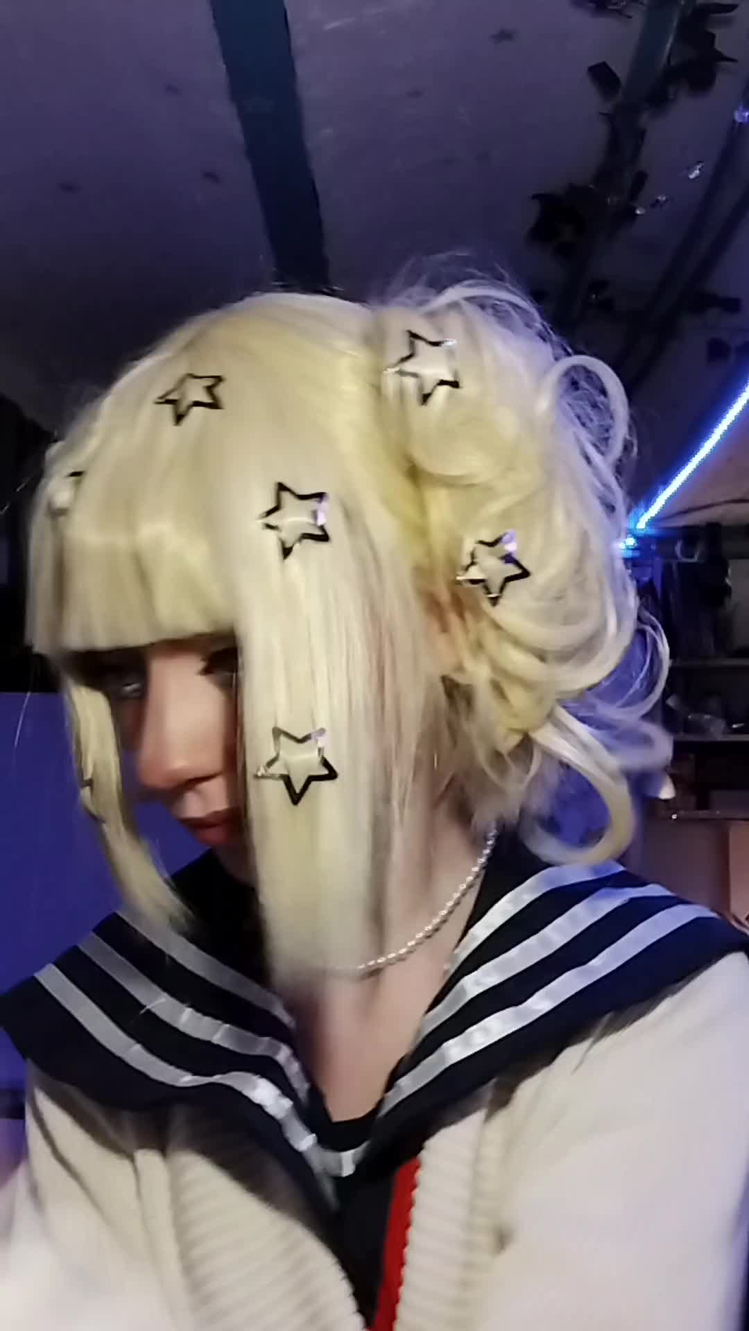 @Axell_cos