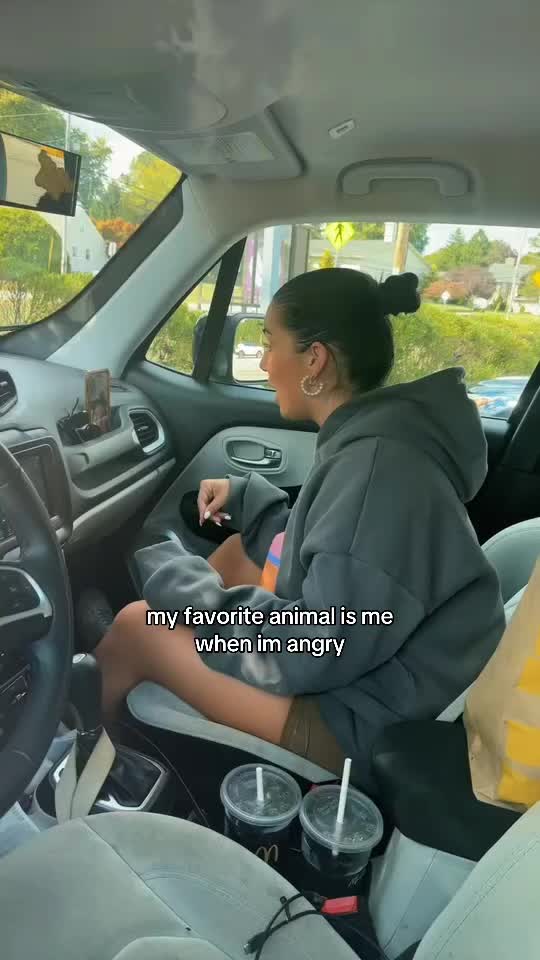 @bella