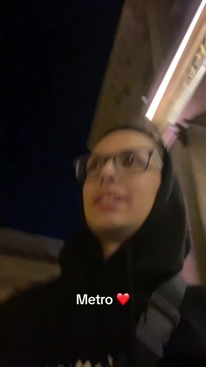 @SandusJames23