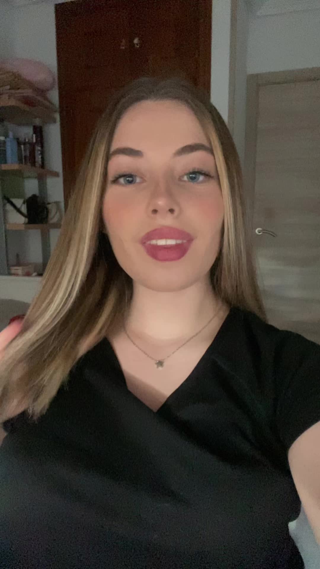 @💋💋