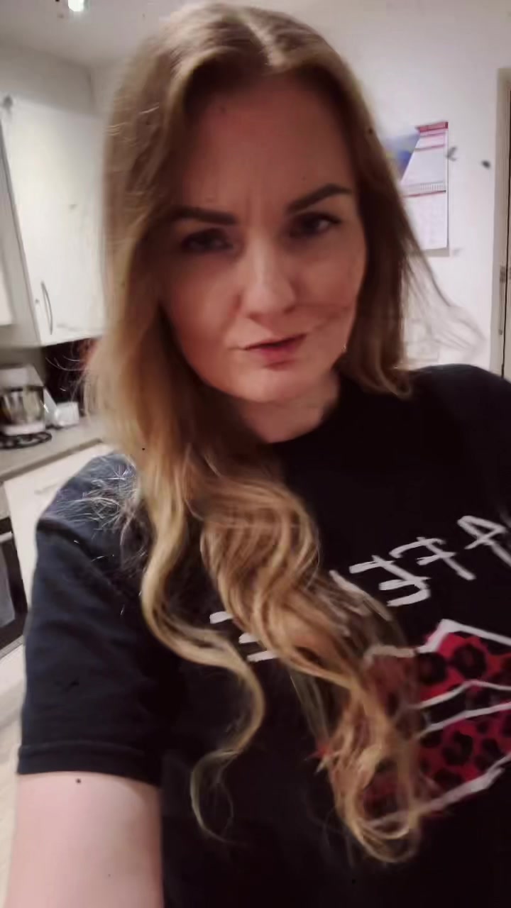 @JustynA