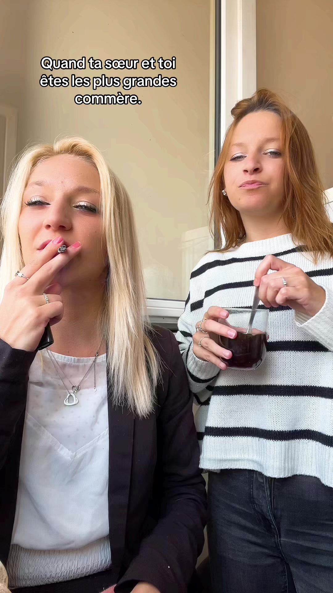 @Kelly_Ren&eacute;