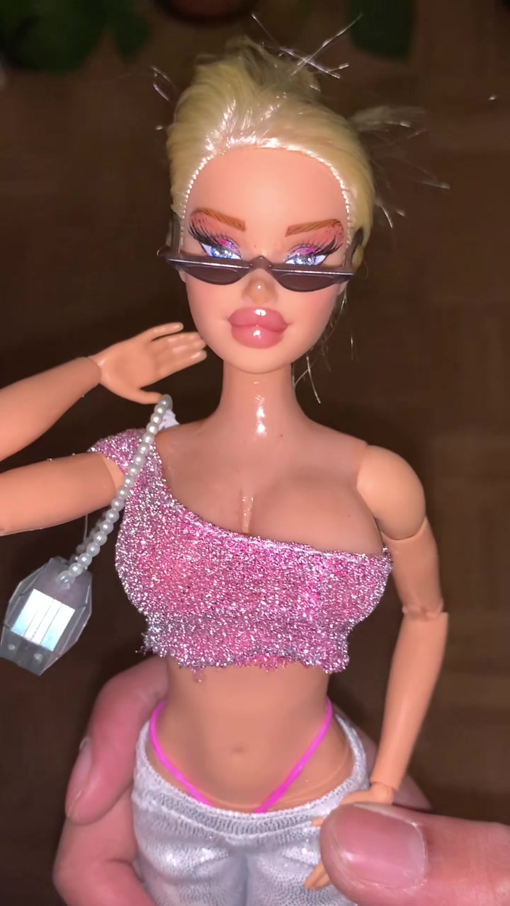 @AFTER2AM.dolls