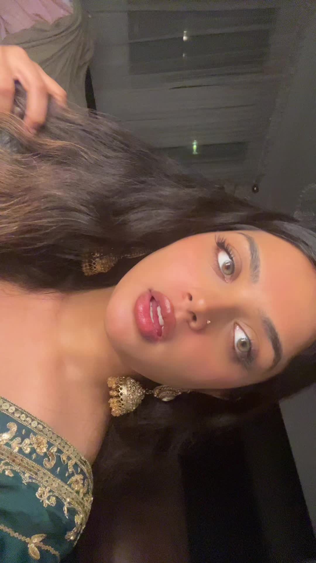 @amina