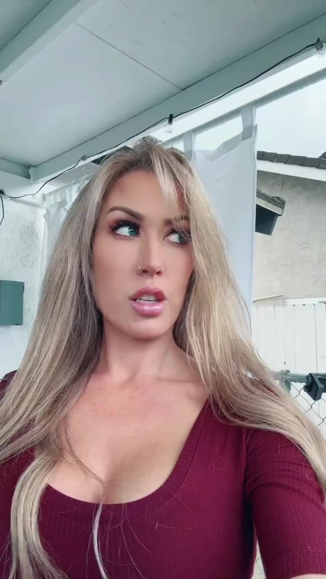 @Capri Cavanni