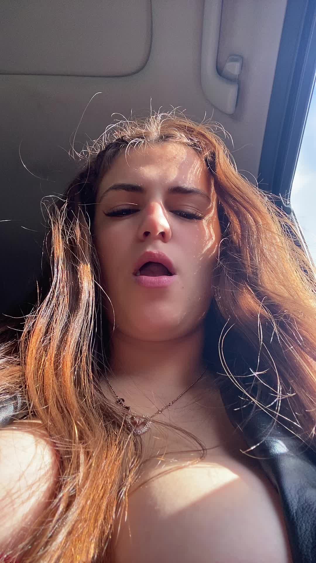 @💎💰Emilia🦋💸