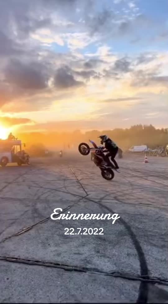 @Grenzganger_Family