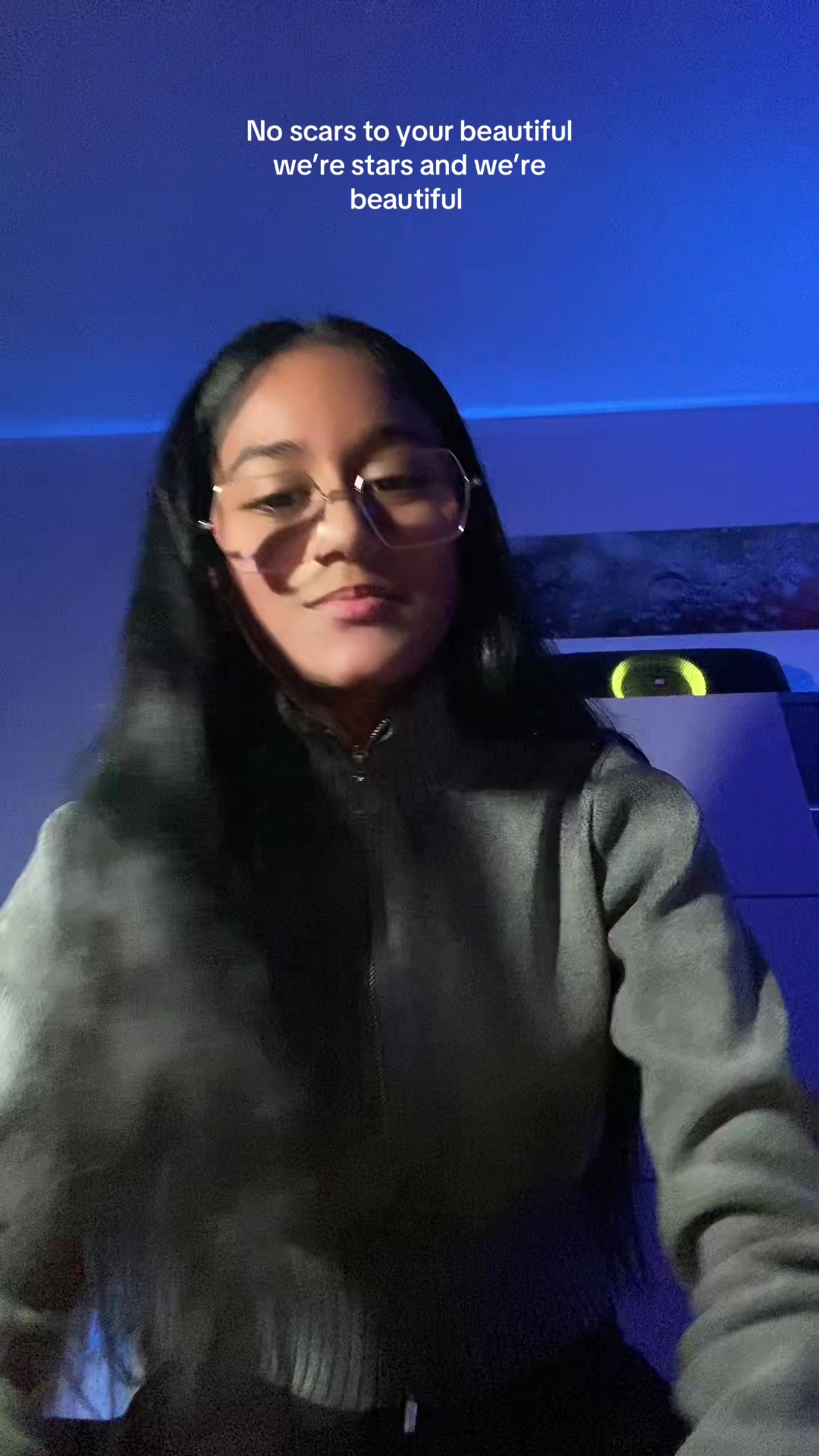 @𝐓𝐡𝐢𝐧𝐢