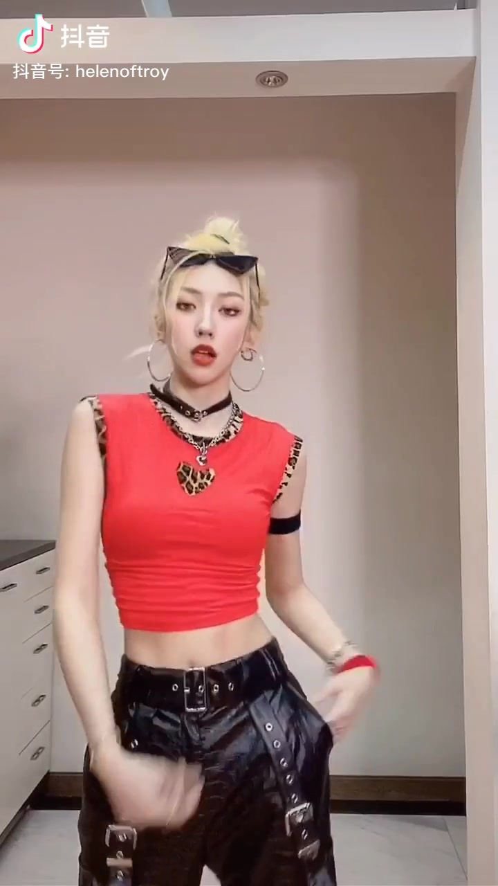 @天才小火龙的火龙果