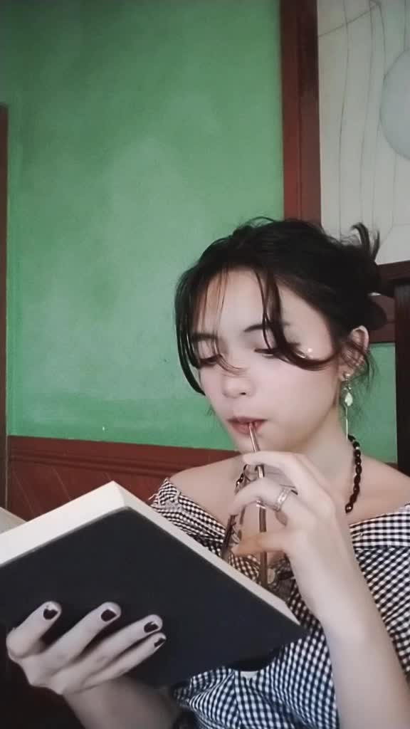 @r o n i