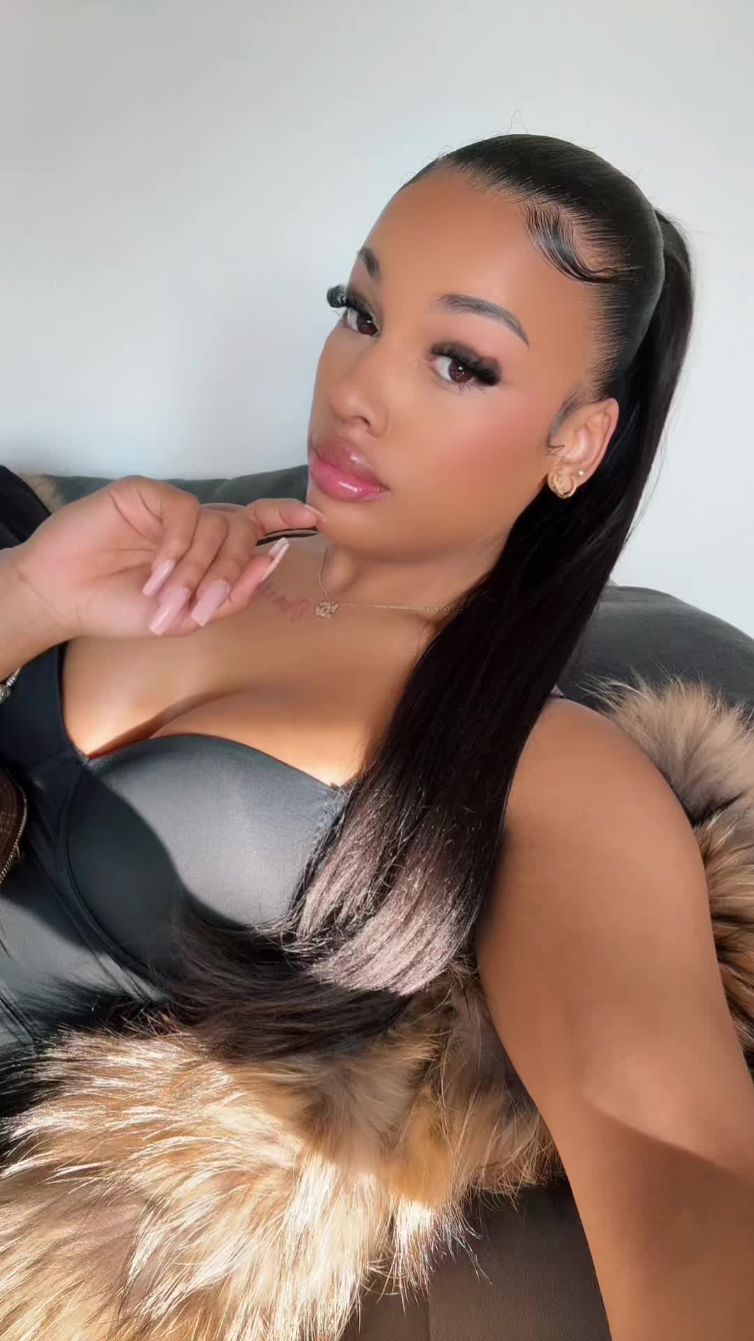 @alicia