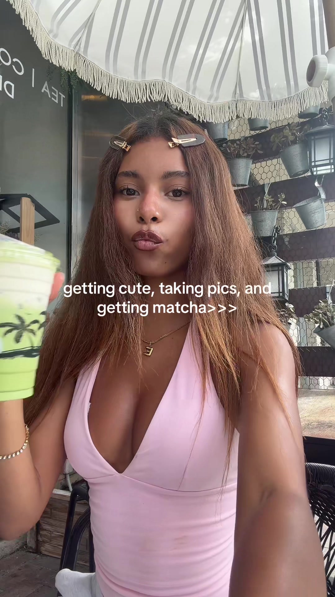 @elle nevae