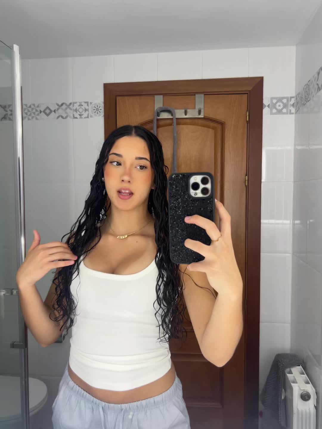 @maria