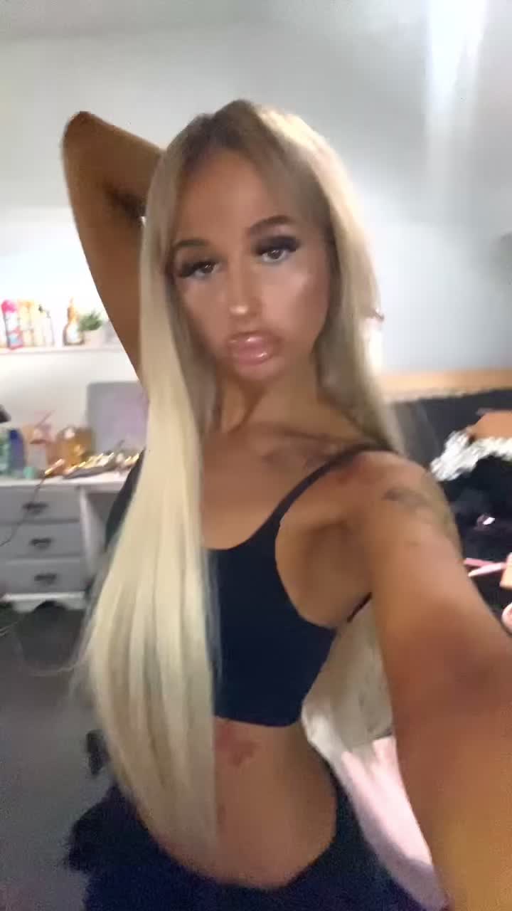 @scarl🪽🎀🧸