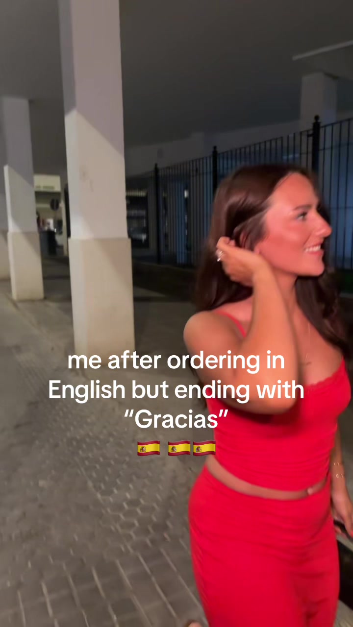 @chloebwebber