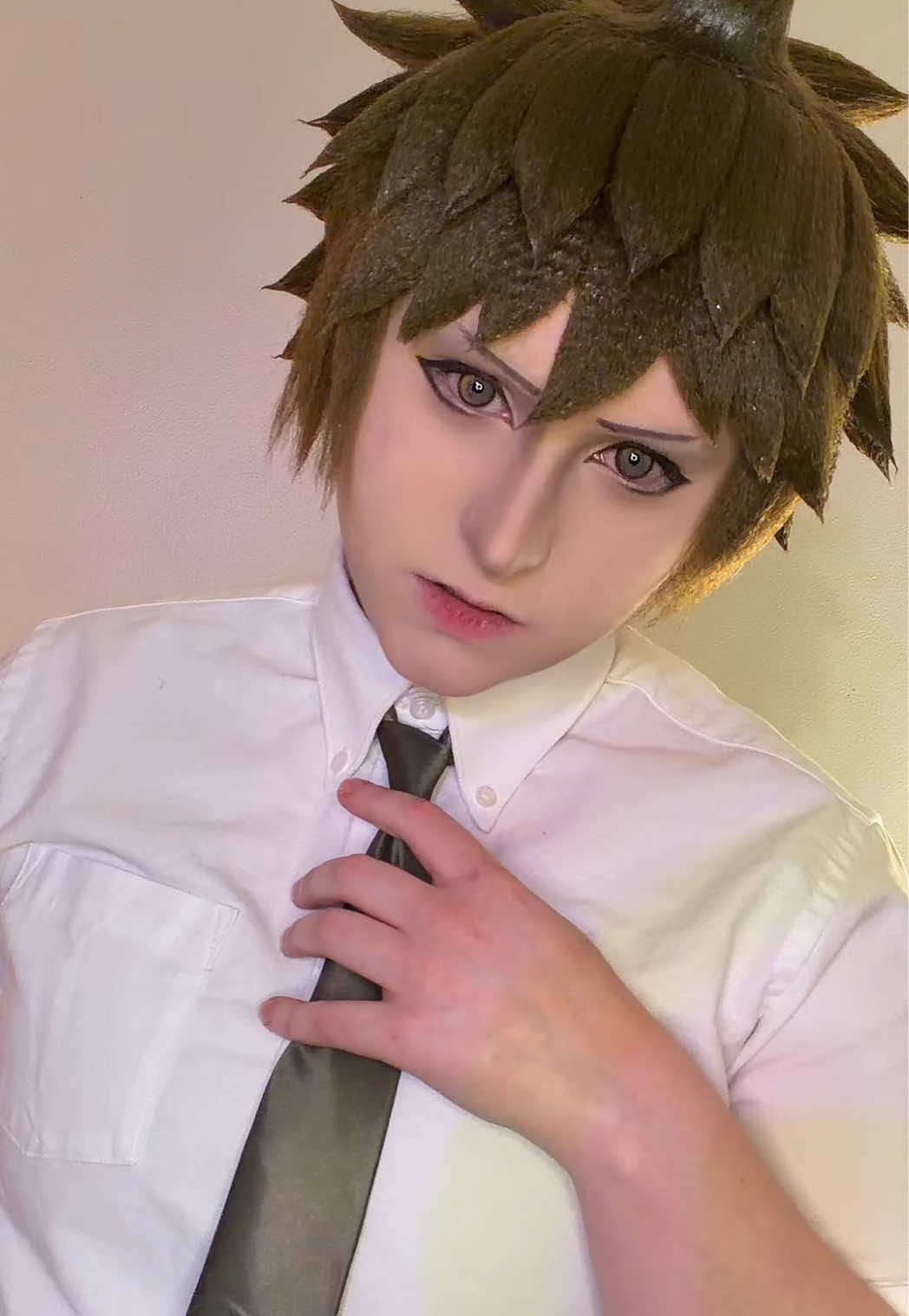 @𝗘𝗹𝗶