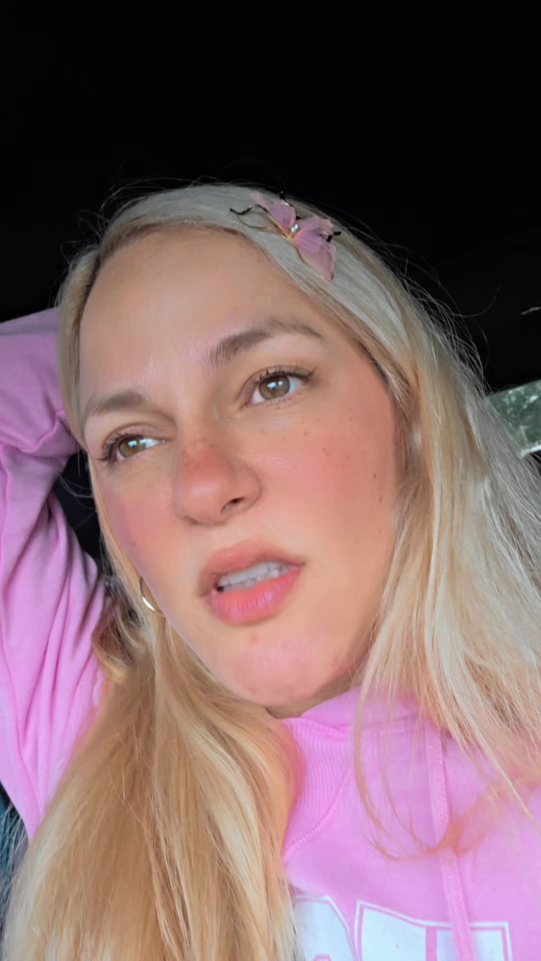 @leslinda03
