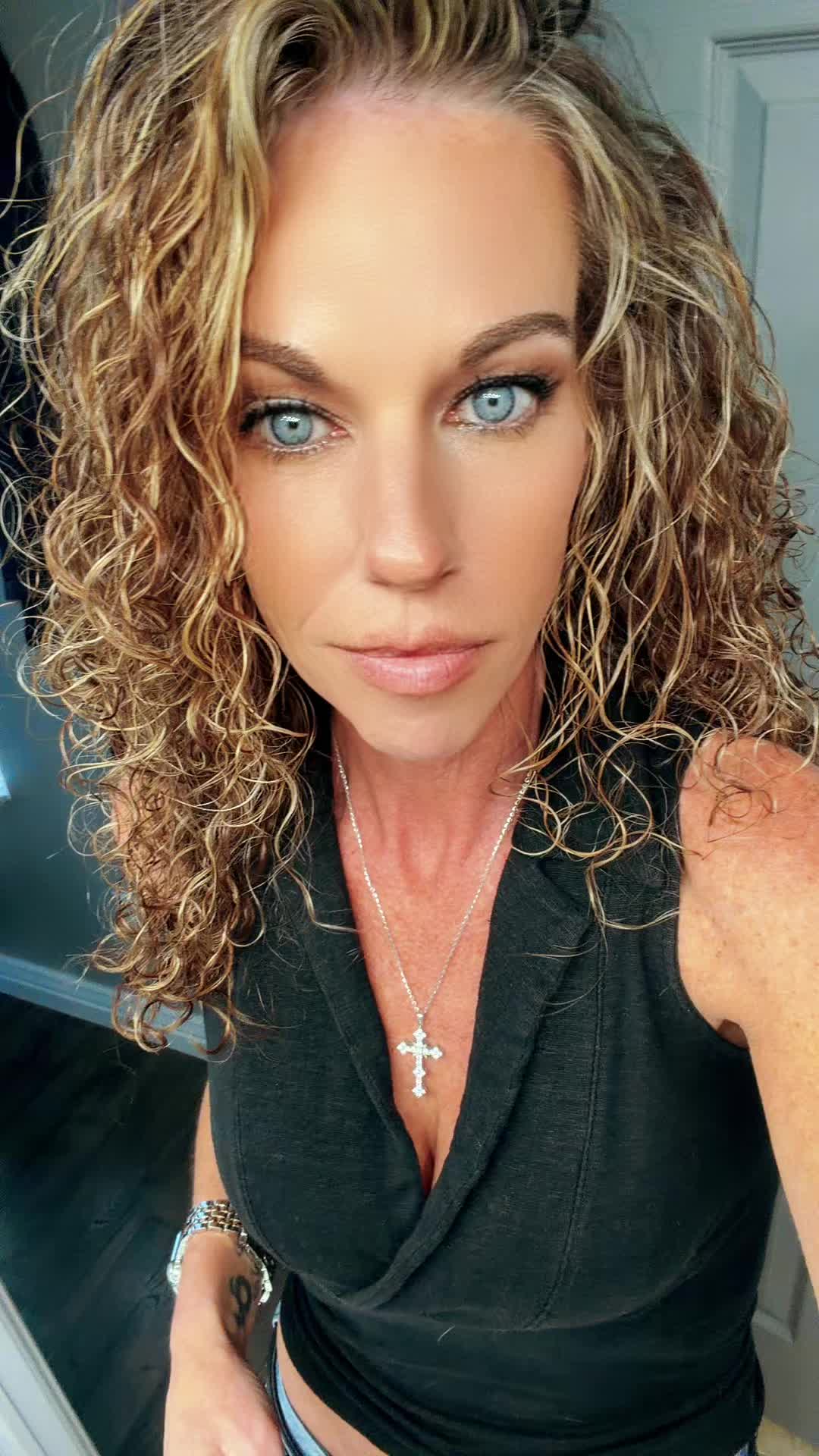 @Shannon76🇺🇸