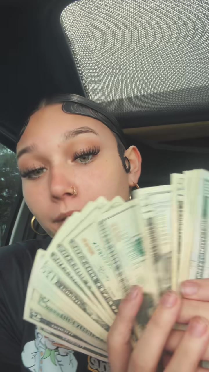 @luhkaebabyy