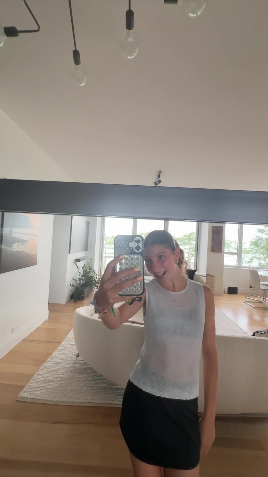 @Luxmiller