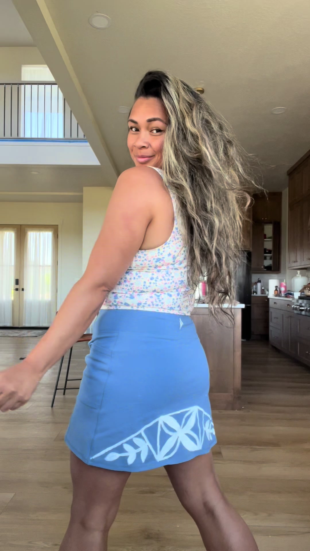 @lesielitracy