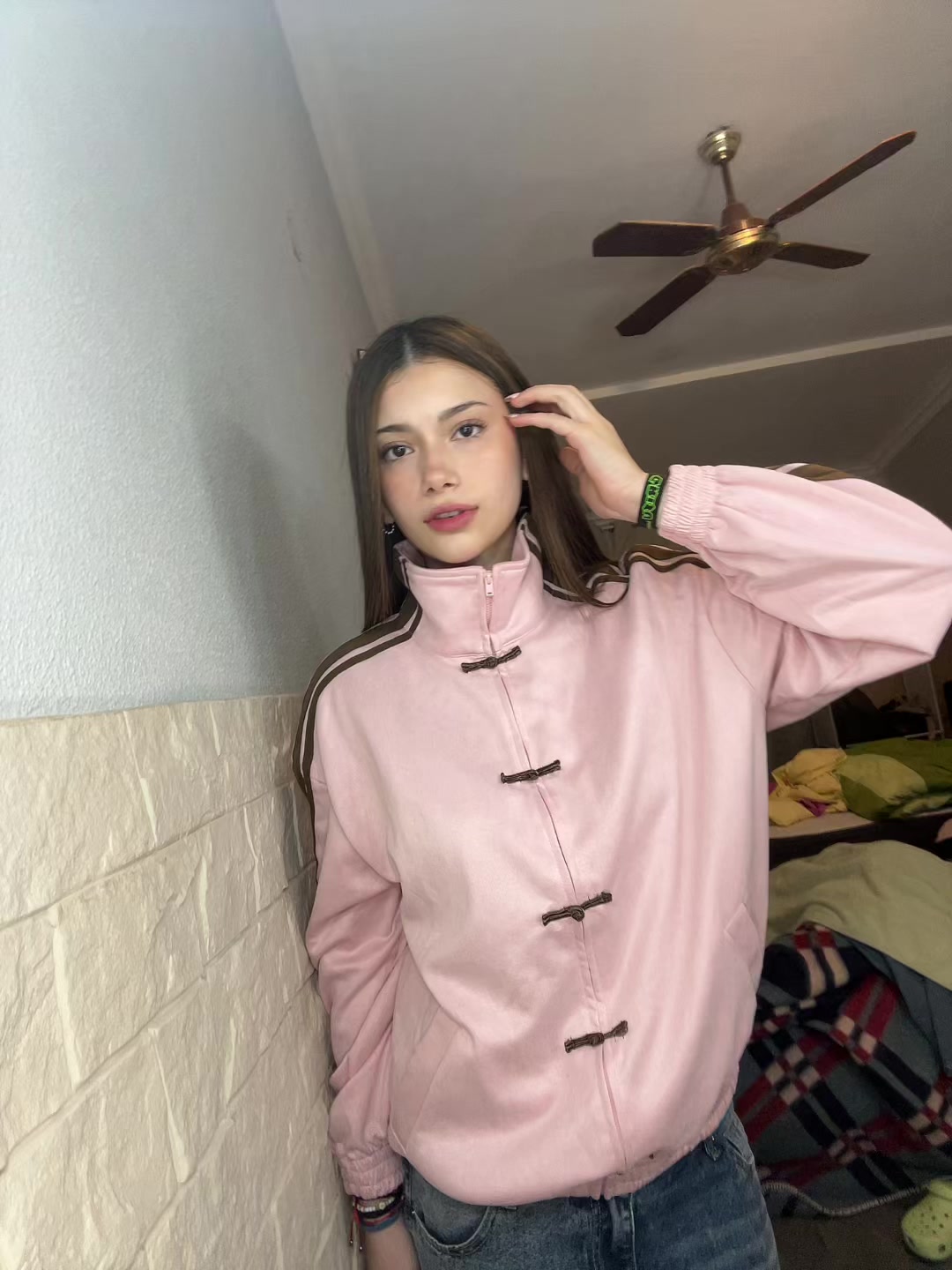 @eiluu
