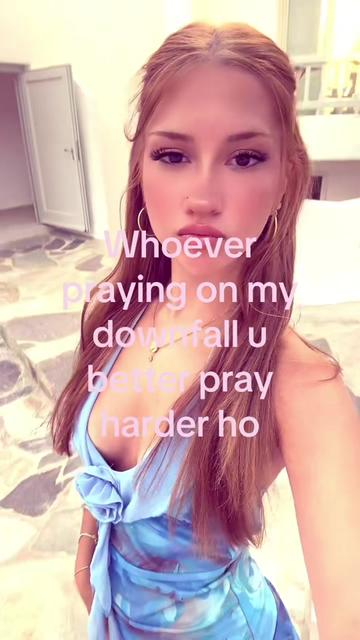 @Olivia🇲🇰