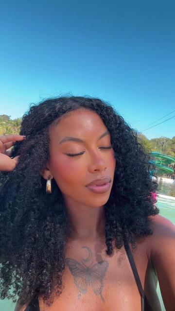 @Raynara Santana