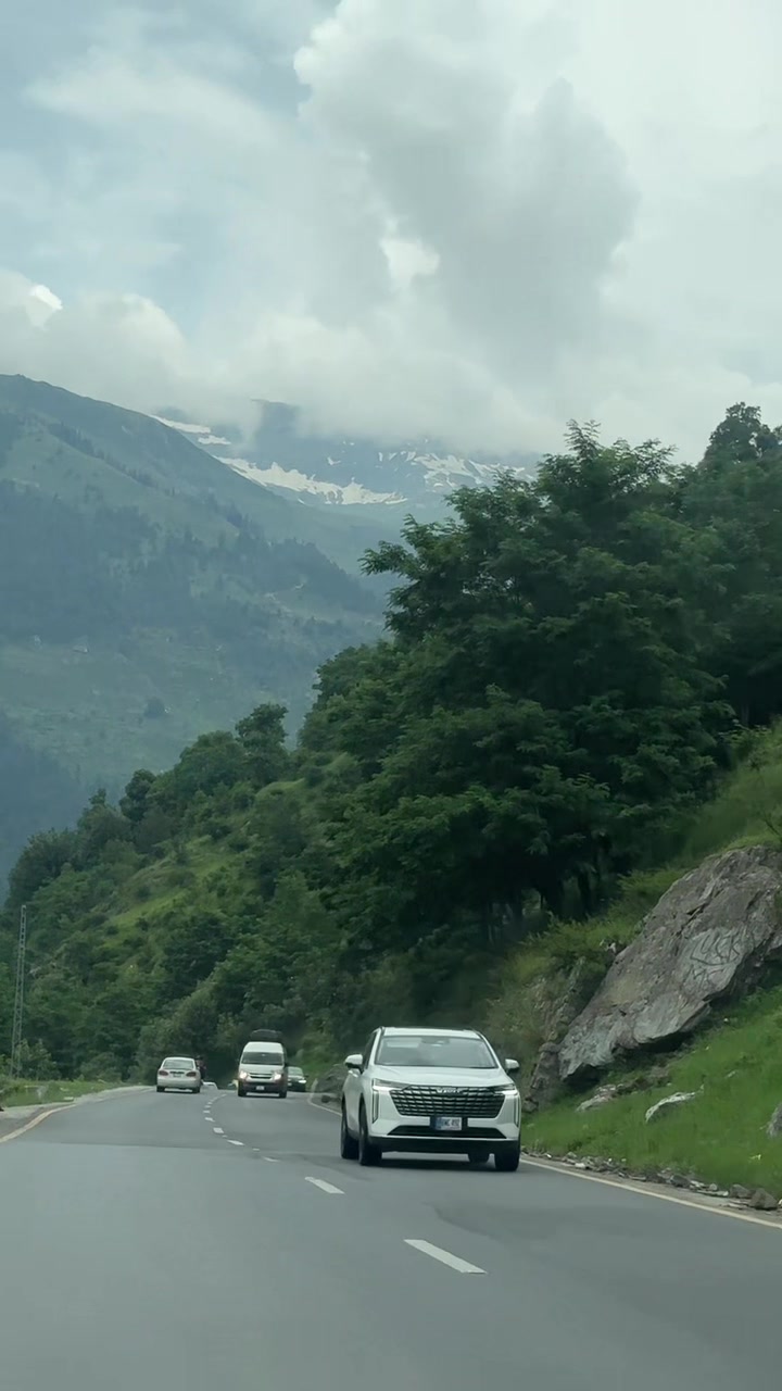 @Travel With Sufyan 🏔️♥️