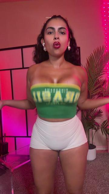 @chavellasexy