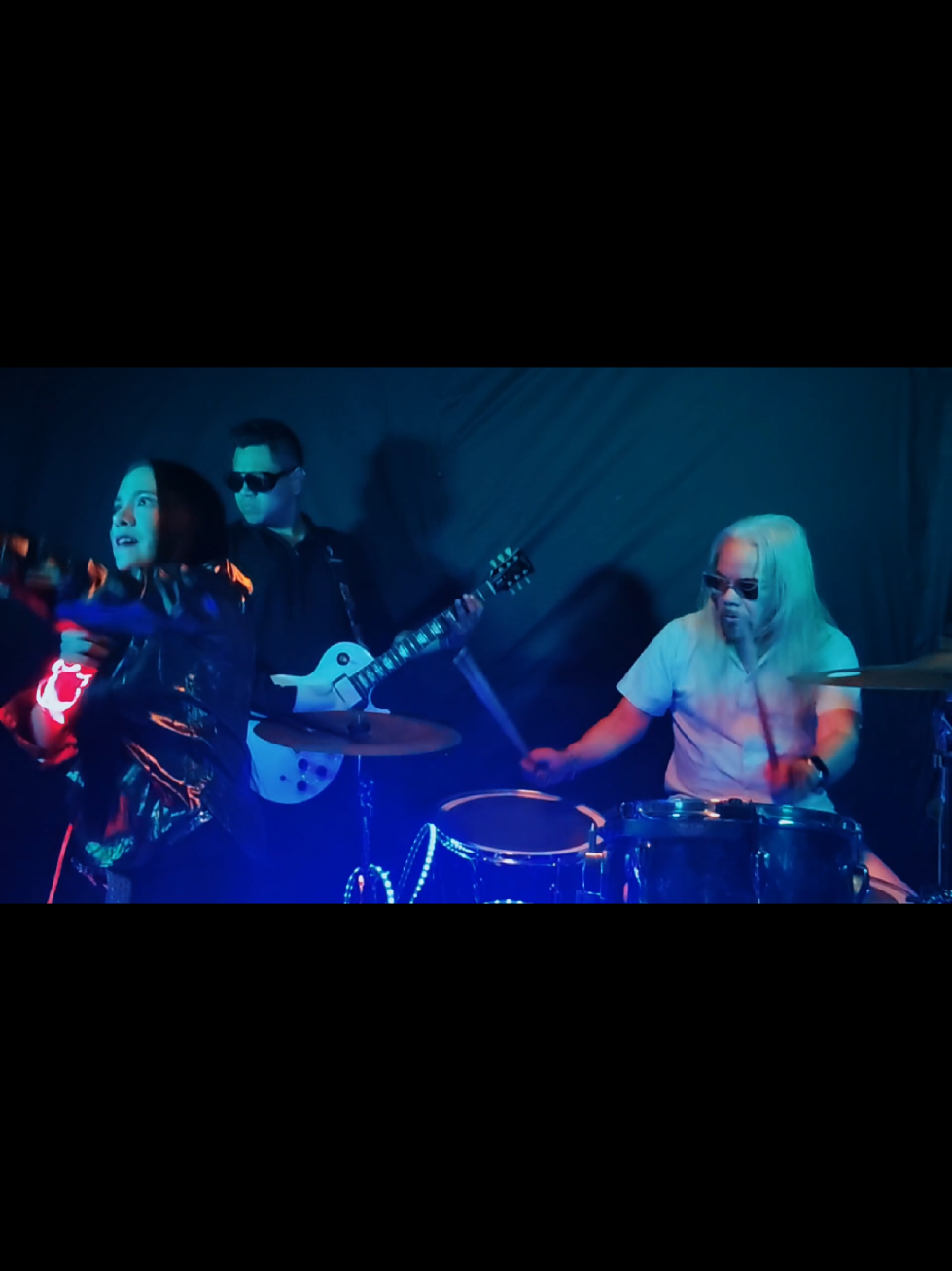 @Alejandrameloficial