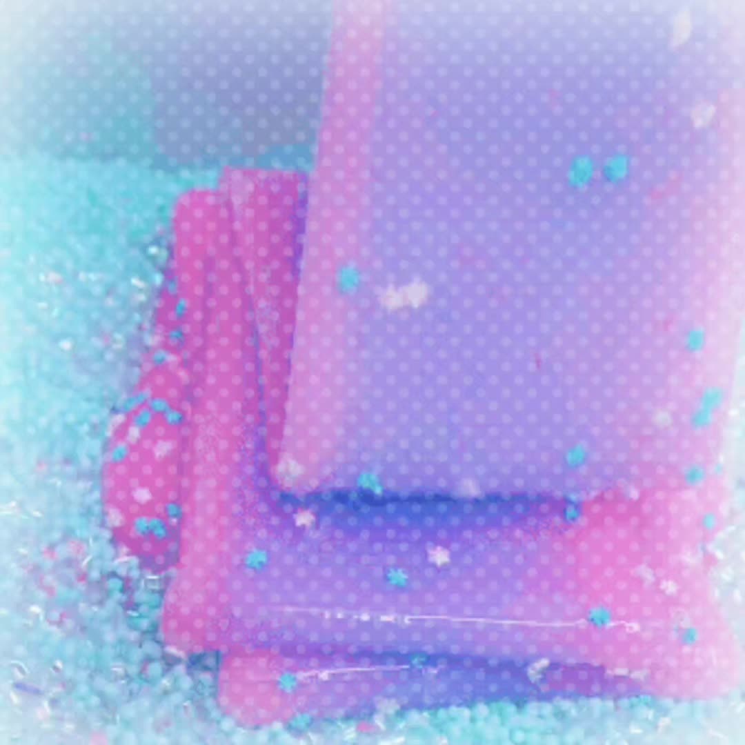 @⃟