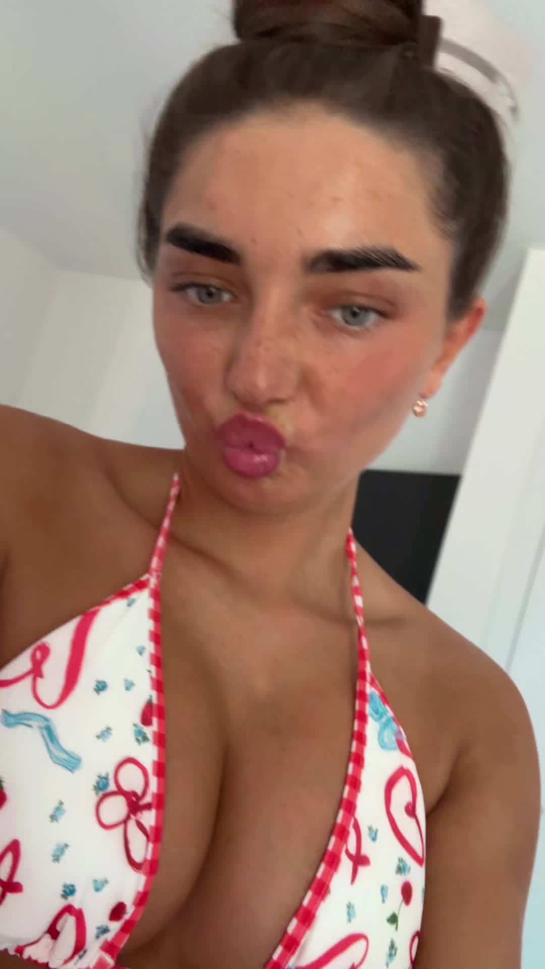 @𝓓𝓸𝓵𝓵𝓽 𝓭𝓸𝓻𝓪𝓷