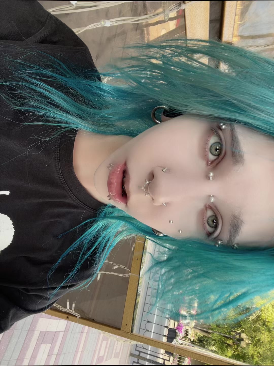 @destroyed graves☠️