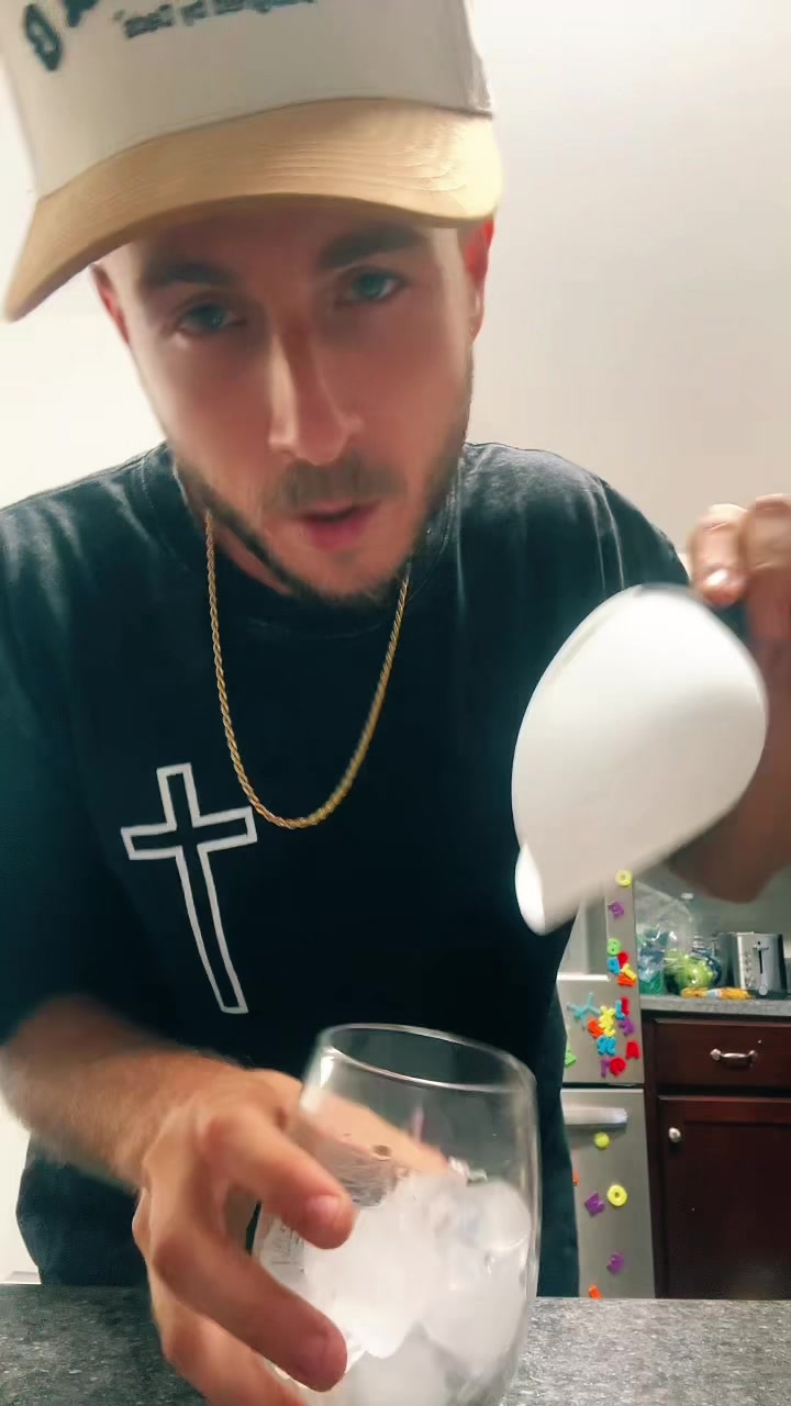 @👽 I’m Justin 👽