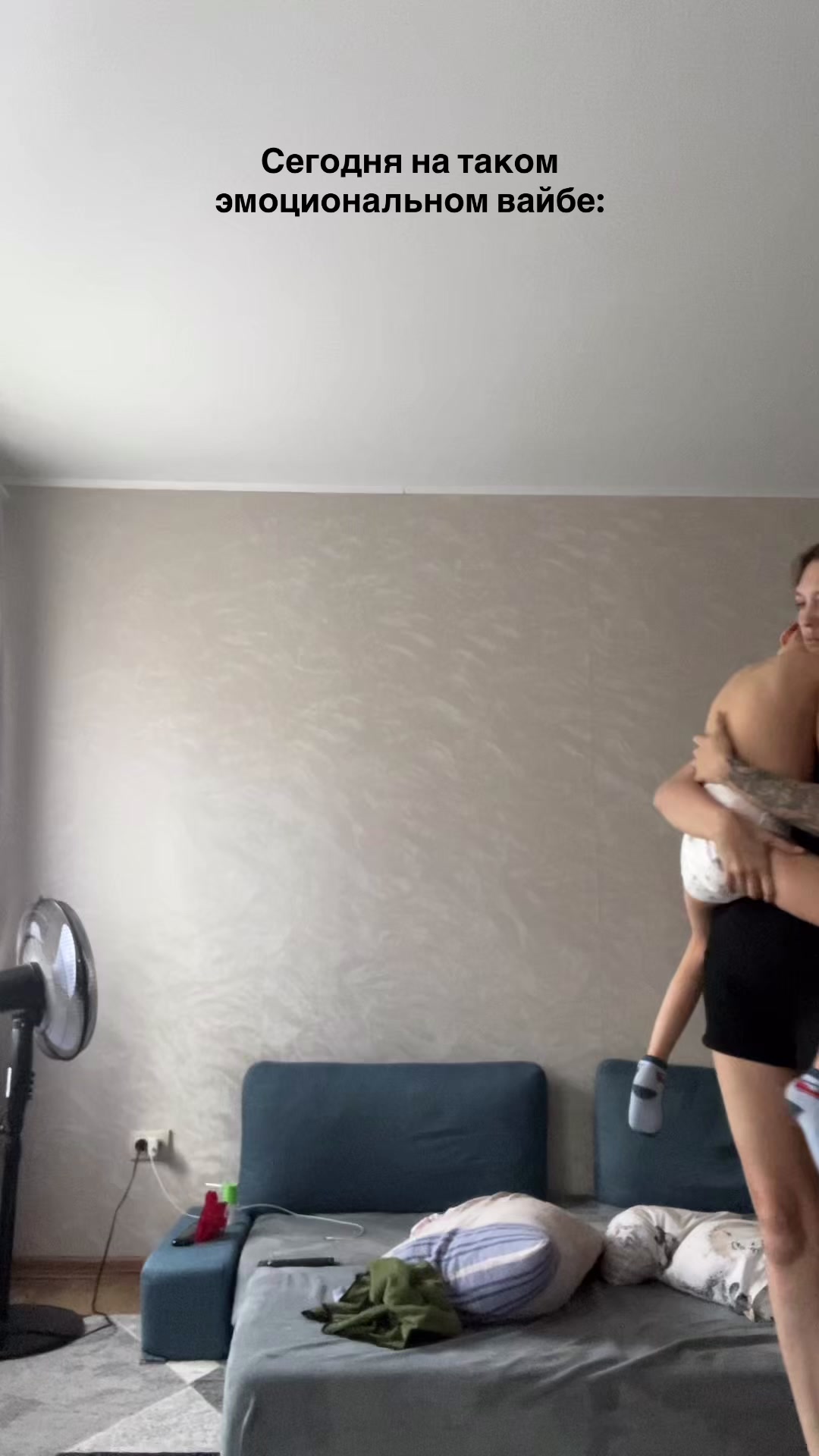 @ЖИЗНЬ ИСПЫТЫВАЕТ