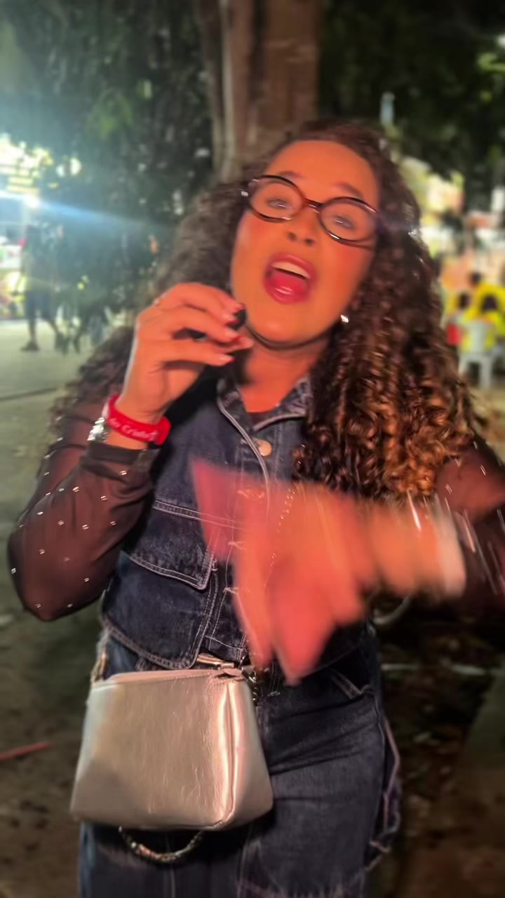 @Monique Pinheiro