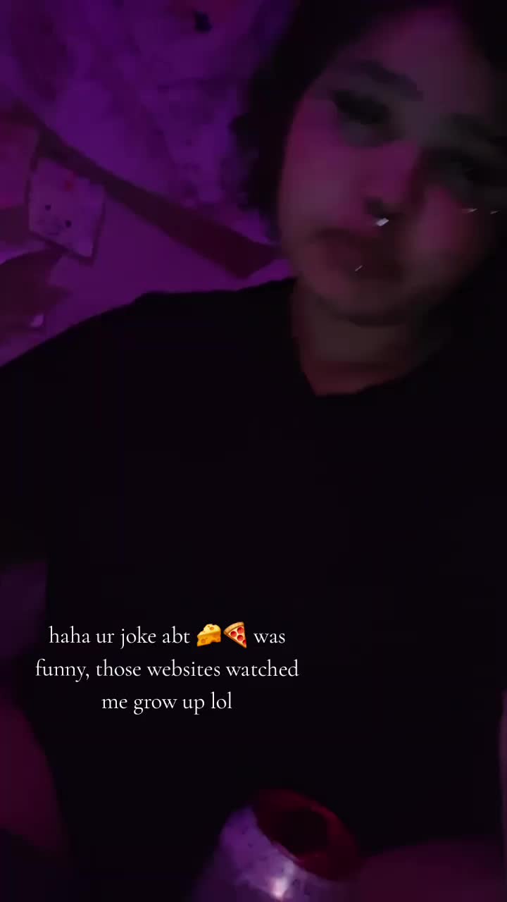 @Livya🥩🐇