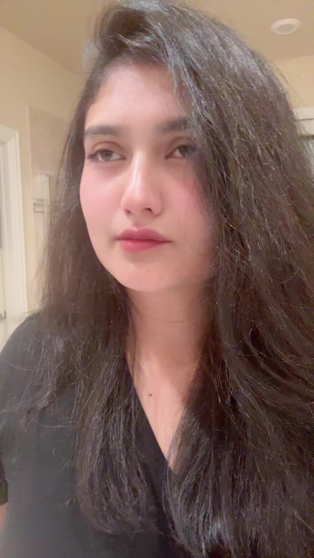 @AmnaKhanOfficial28