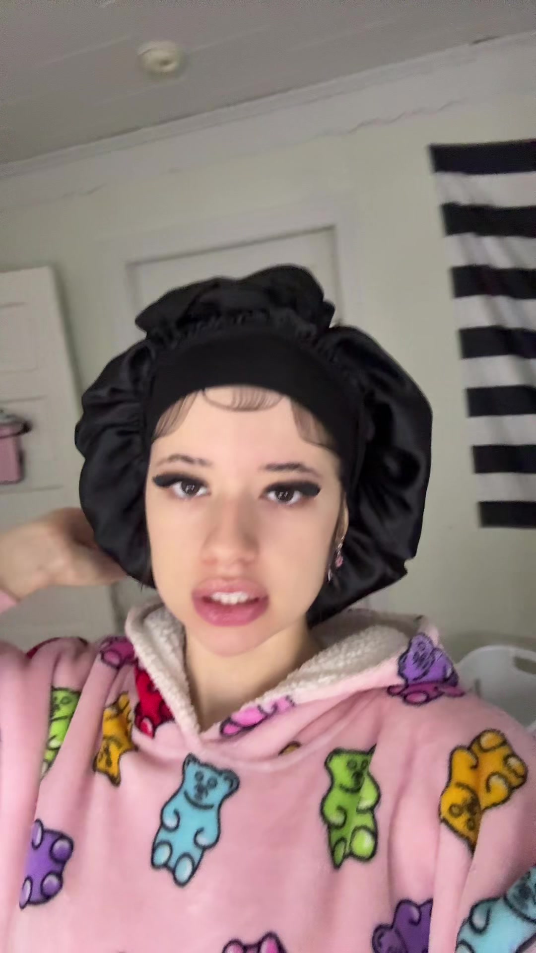 @sozjci4