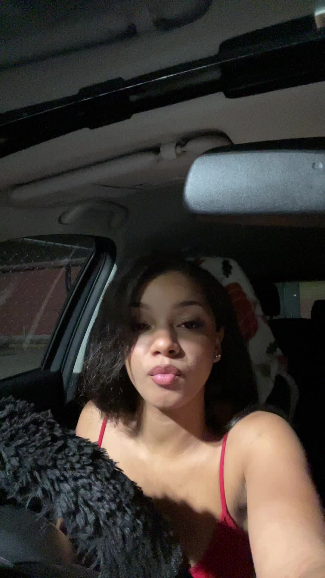 @neshaaa