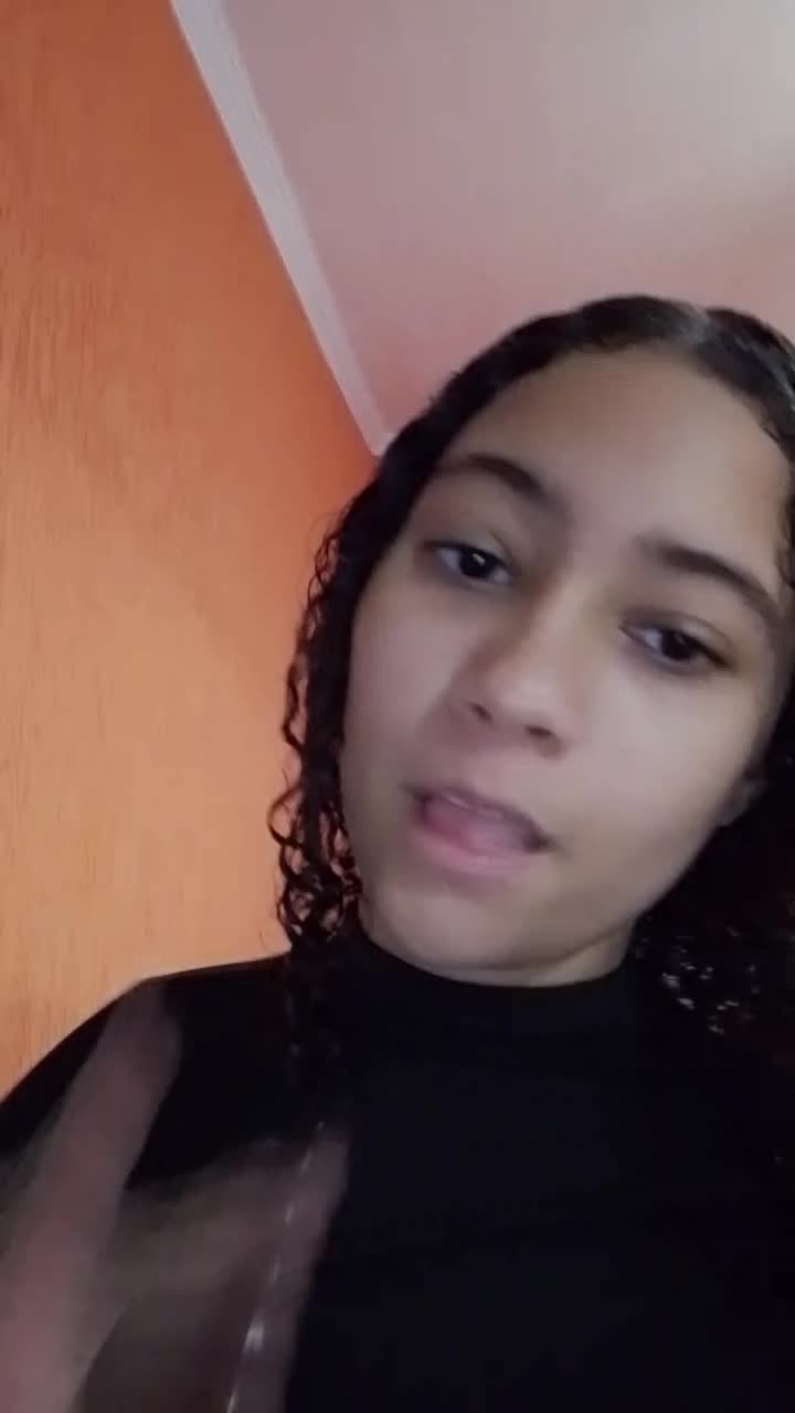 @Ana Sophia