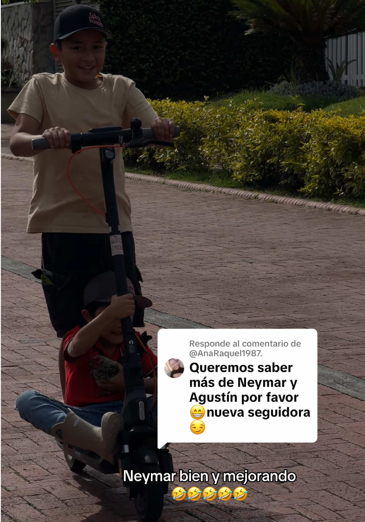 @Laura Daniela