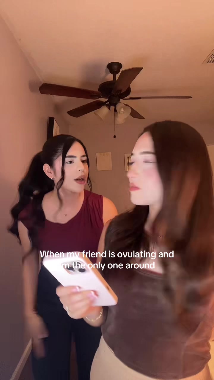 @notelliebelly