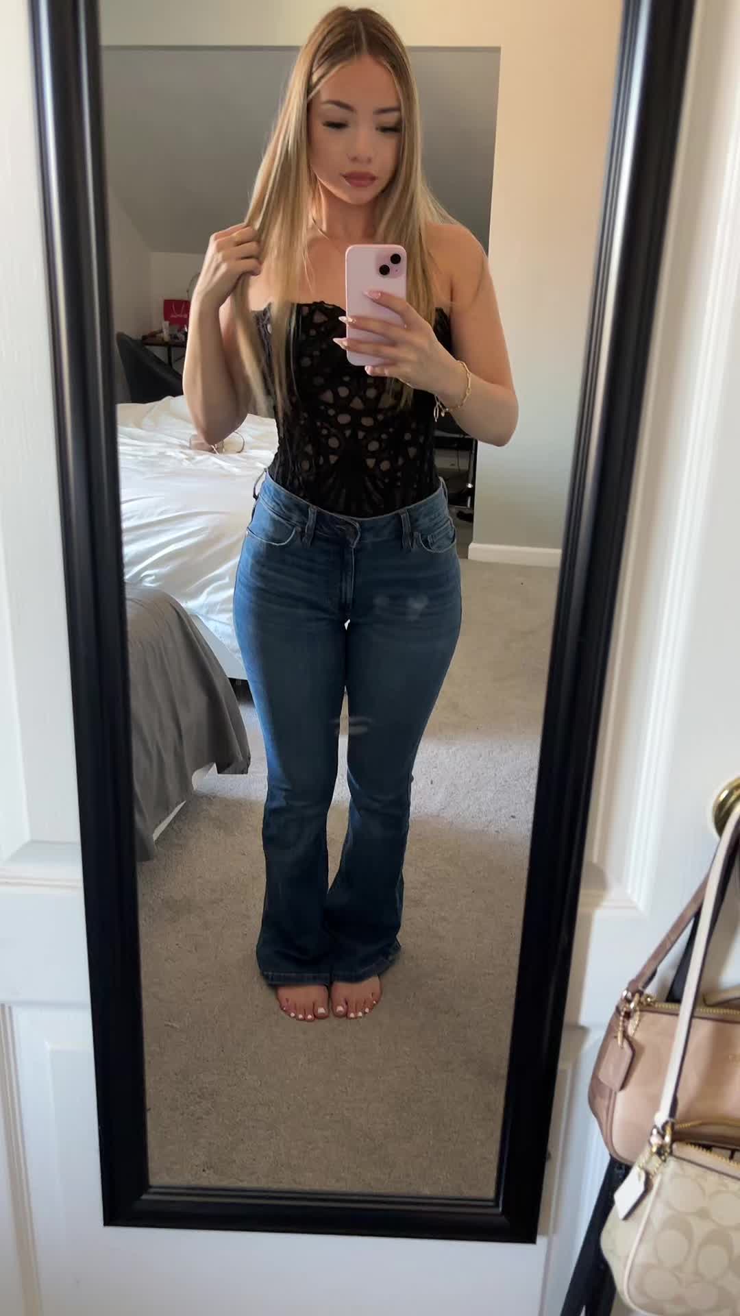 @𝑮 🎀