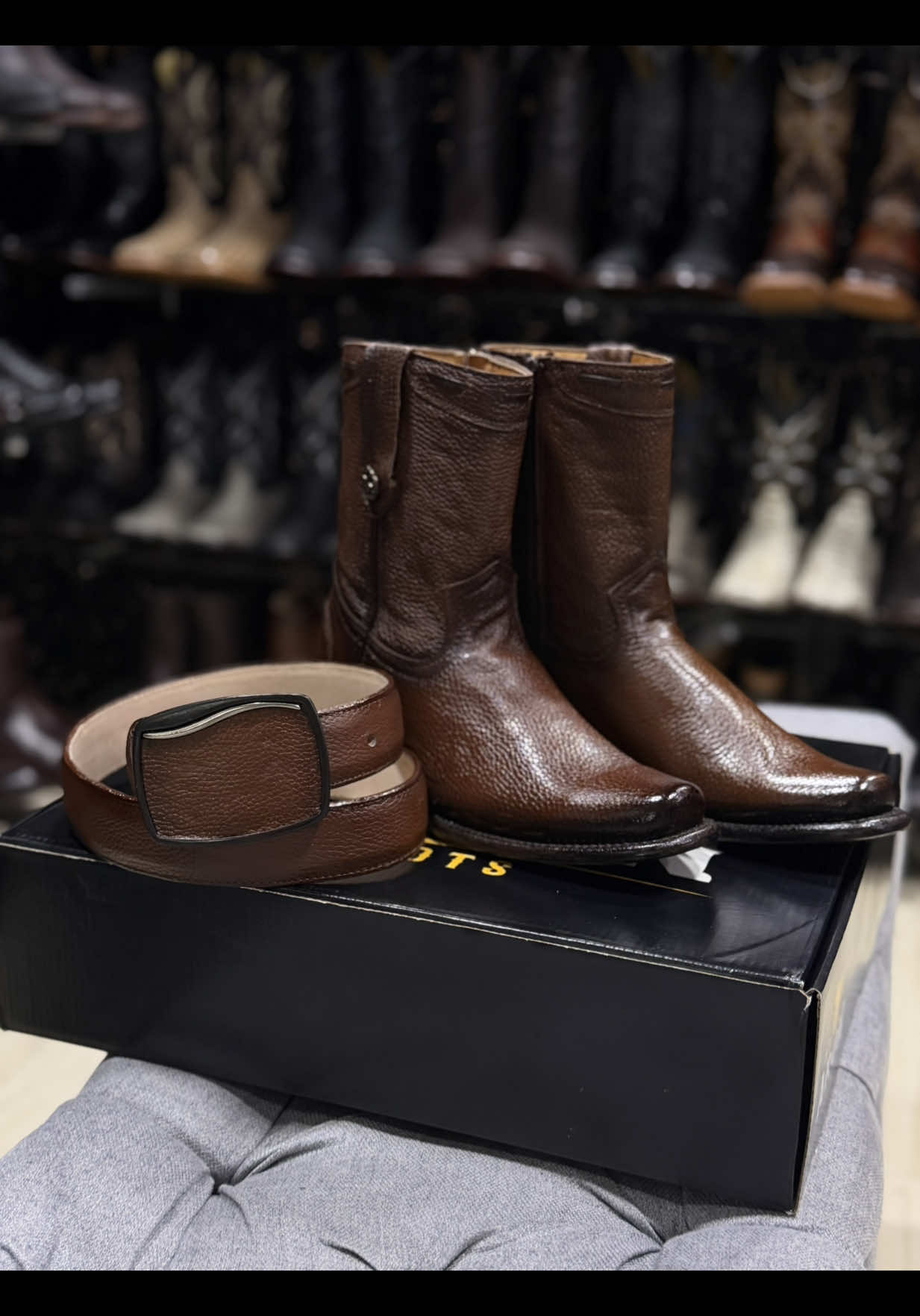 @aronboots